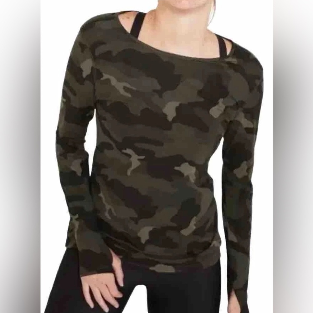 Old Navy-UltraLite Boat-Neck Long-Sleeve Performance Top- XS-Green Camo-NEW!!